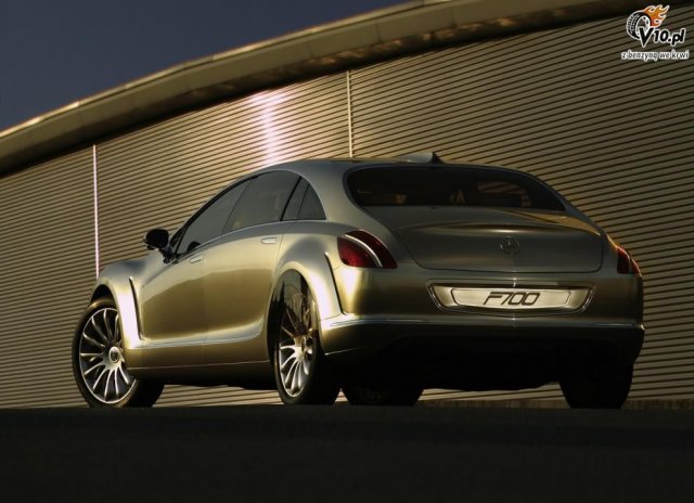 merc_f7000_10.jpg, 128 KB