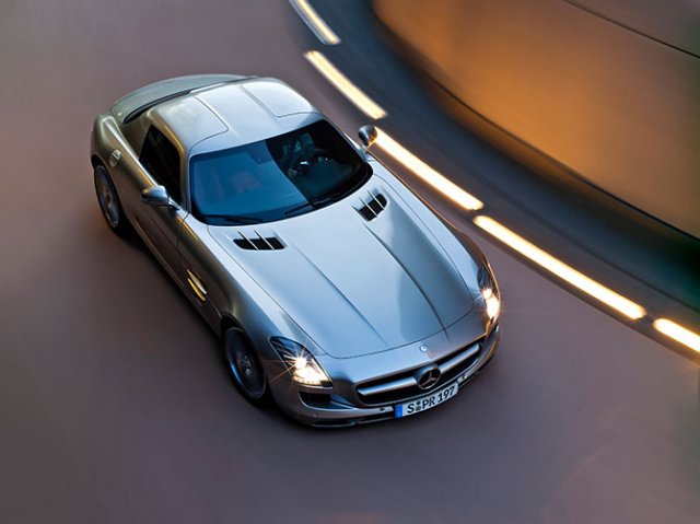 mercedes_sls_02.jpg, 51 KB